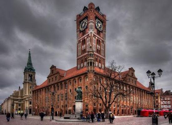poland/bydgoszcz/attraction/regional-museum-in-torun-old-town-hall