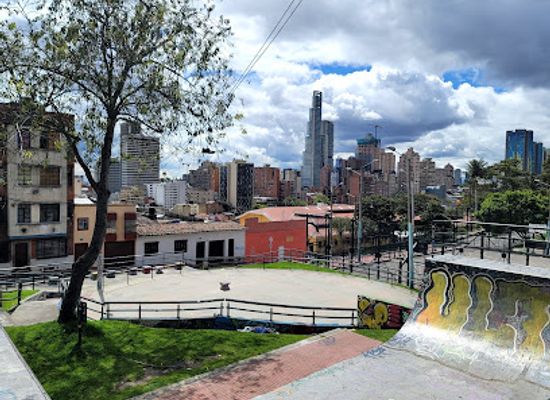 colombia/bogota/la-candelaria/attraction/parque-la-candelaria
