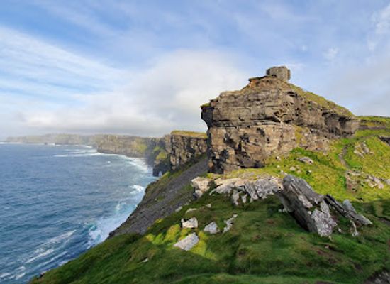 ireland/the-burren/attraction/moher-tower-at-hag-s-head