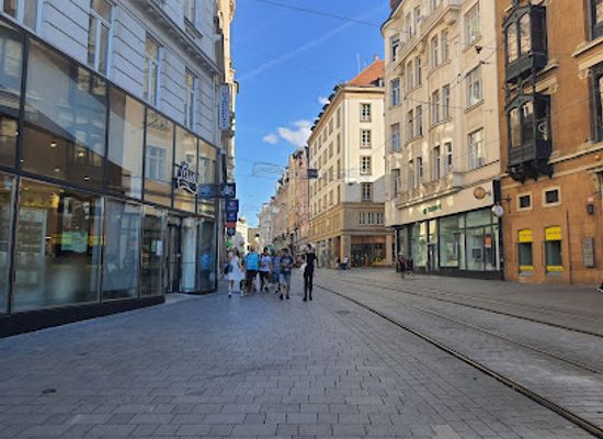czechia/south-moravia/attraction/house-of-the-lords-of-lipa