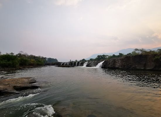 laos/xekong-province/attraction/tad-hua-khon-waterfall