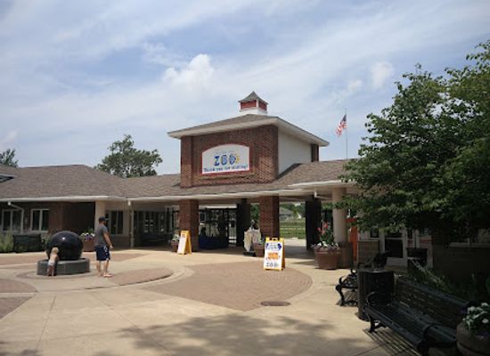 indiana/west-lafayette/attraction/columbian-park-zoo