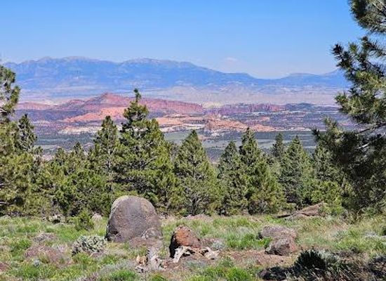 utah/escalante/attraction/larb-hollow-overlook