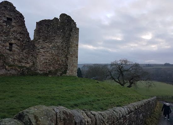 united-kingdom/northumberland/attraction/thirlwall-castle