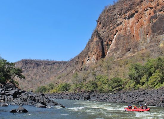 zambia/victoria-falls-area/attraction/shockwave-victoria-falls-whitewater-rafting-adventures