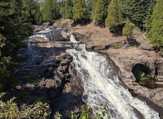 minnesota/lutsen-mountains/attraction/cross-river-falls