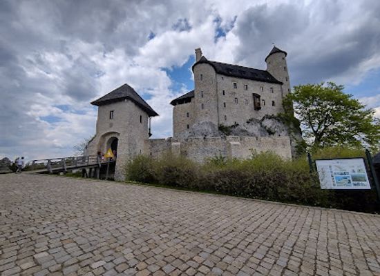 poland/silesia/attraction/royal-castle-bobolice