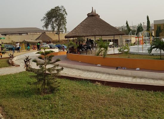 nigeria/lagos/ikeja/attraction/dr-oluyomi-abayomi-finnih-recreational-park
