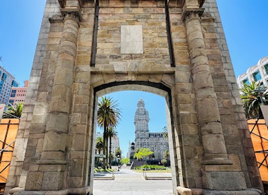 uruguay/montevideo/ciudad-vieja/attraction/gateway-of-the-citadel