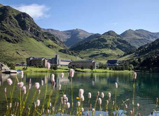 andorra/canillo/attraction/estacio-de-muntanya-vall-de-nuria