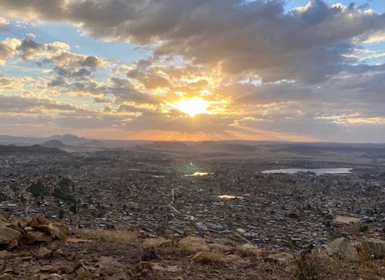 lesotho/berea/attraction/lancers-gap
