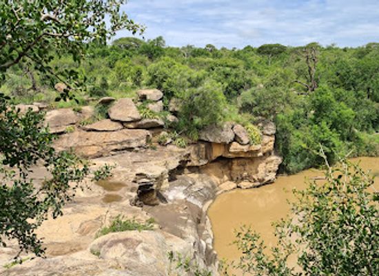 south-africa/battlefields/attraction/hluhluwe-imfolozi-park