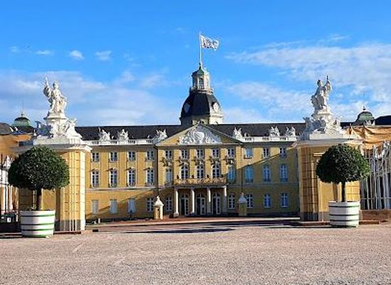 germany/heidelberg/attraction/karlsruhe-palace