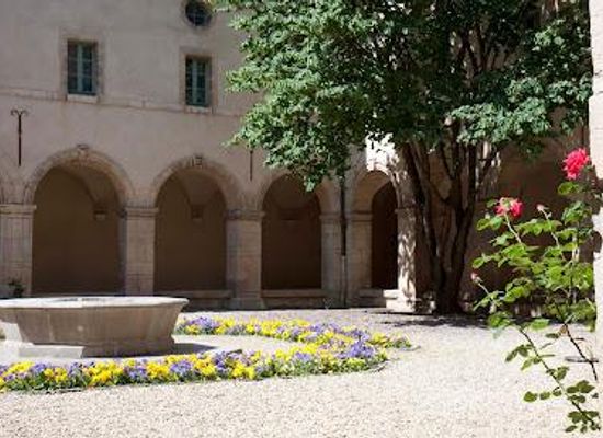 france/dijon/attraction/museum-of-burgundian-life