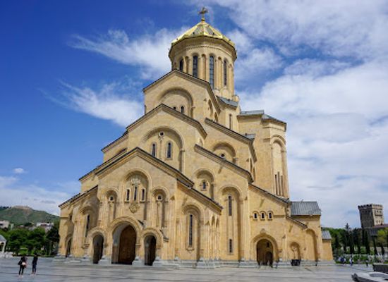 georgia/tbilisi/old-tbilisi/attraction/holy-trinity-cathedral-of-tbilisi