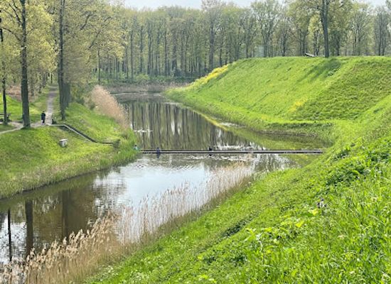 netherlands/rijnmond/attraction/moses-bridge