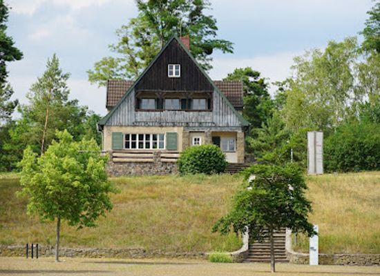 germany/uckermark/attraction/ravensbruck-memorial