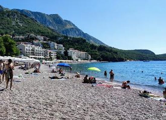 montenegro/bar/attraction/sveti-stefan-beach