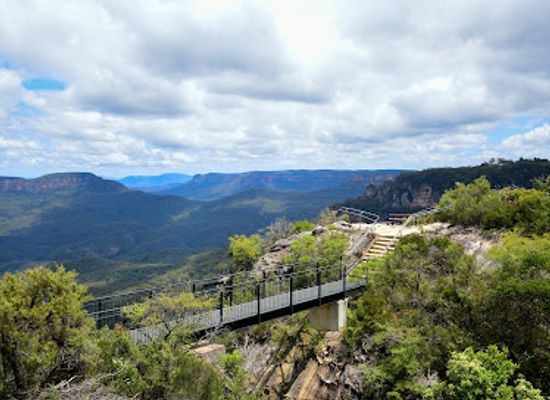 australia/blue-mountains-national-park/attraction/elysian-rock-lookout