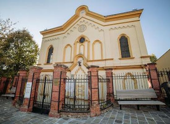 slovakia/presov/attraction/jewish-orthodox-synagogue