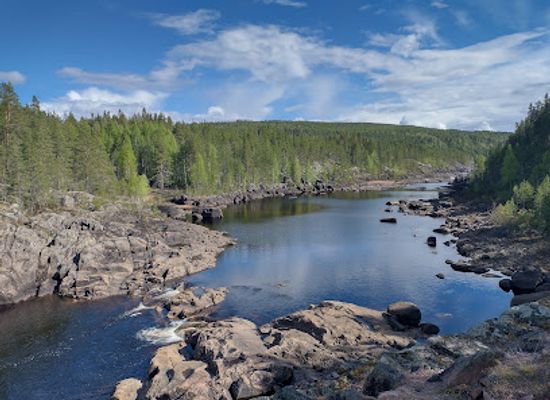 sweden/jamtland/attraction/river-crossing-viewing-platform
