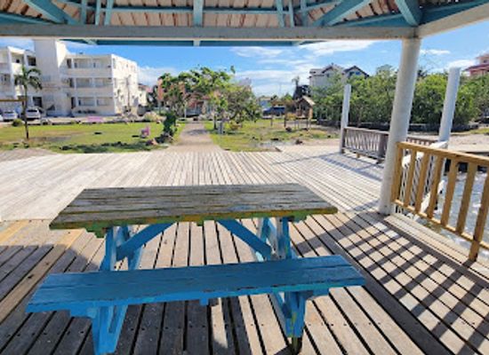 belize/orange-walk-district/attraction/dolphin-park