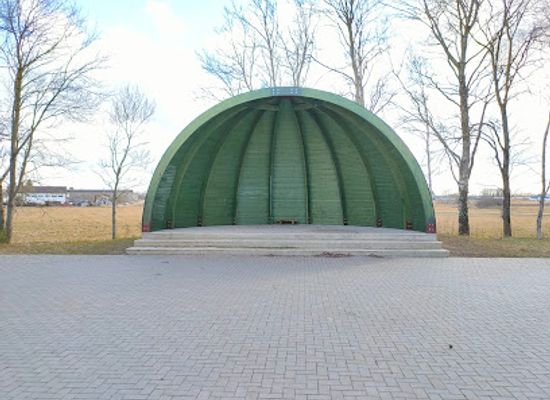 estonia/rapla-county/attraction/kehtna-laululava