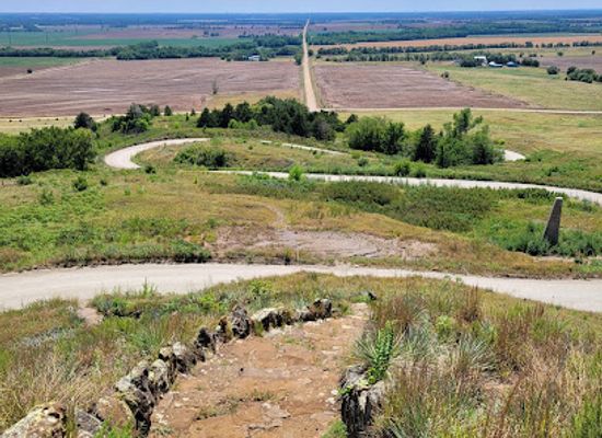 kansas/smoky-hills/attraction/coronado-heights-castle