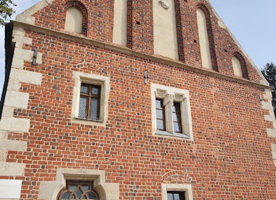 poland/wiślica/attraction/dlugosza-house-in-wislica