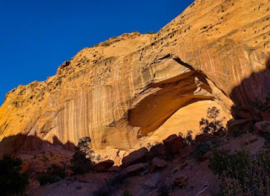 utah/grand-staircase-escalante-national-monument/attraction/singing-canyon