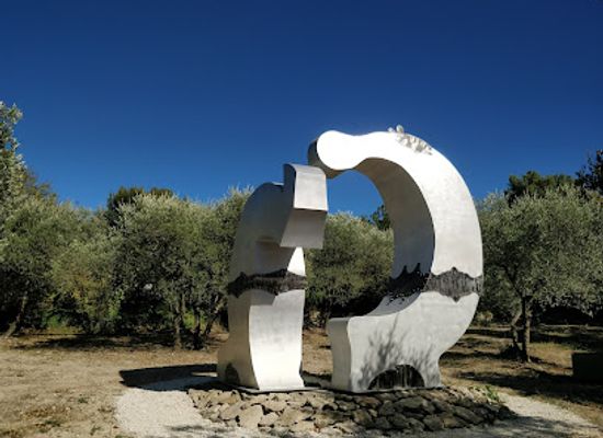 france/luberon/attraction/musee-du-verre-et-du-vitrail