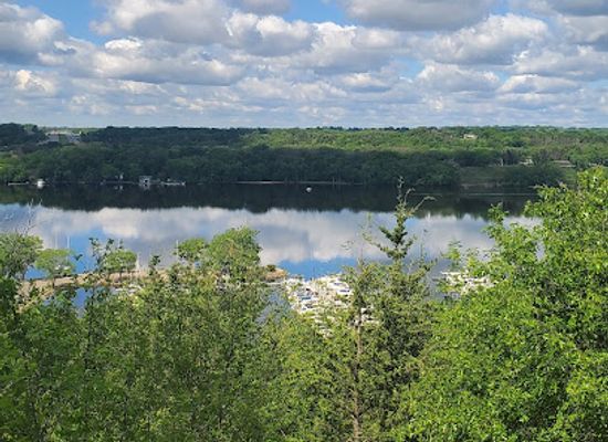 wisconsin/great-river-road/attraction/birkmose-park