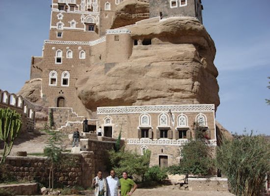 yemen/aden/attraction/dar-alhajar