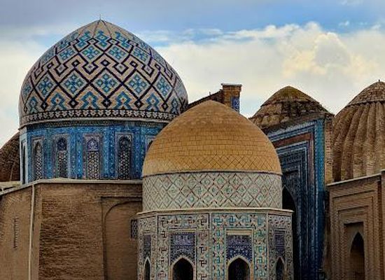 uzbekistan/samarkand/attraction/shah-i-zinda