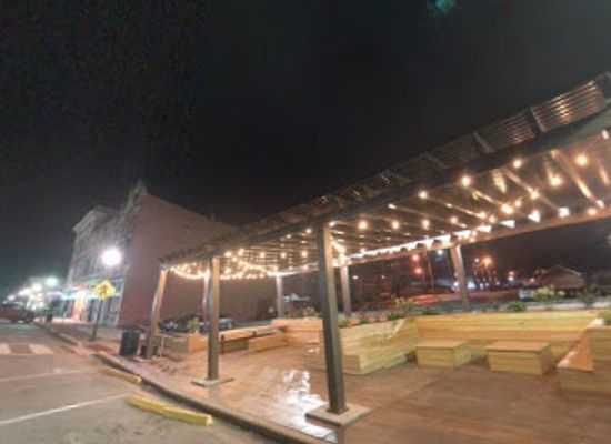 kentucky/henderson/attraction/the-perch-pocket-park