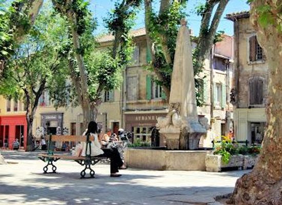 france/avignon/attraction/office-de-tourisme-intercommunal-alpilles-en-provence-saint-remy-de-provence