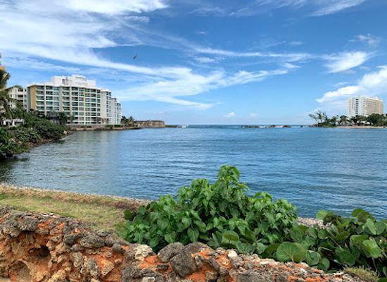 puerto-rico/san-juan/condado/attraction/puente-dos-hermanos