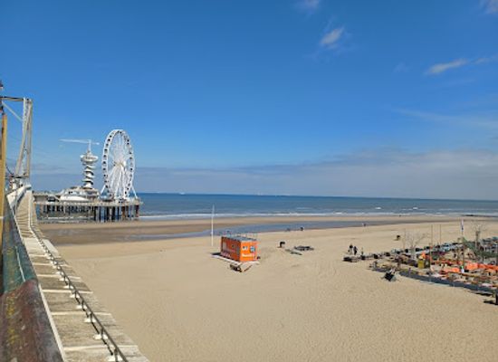 netherlands/scheveningen-beach/attraction/sprookjesbeelden-aan-zee