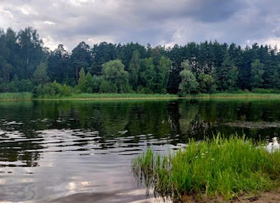 latvia/vidzeme/attraction/babelite-pludmales-bernu-laukumins