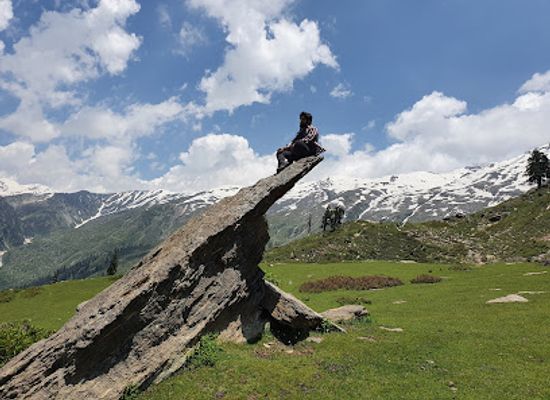 pakistan/makra-peak/attraction/musa-ka-musalla