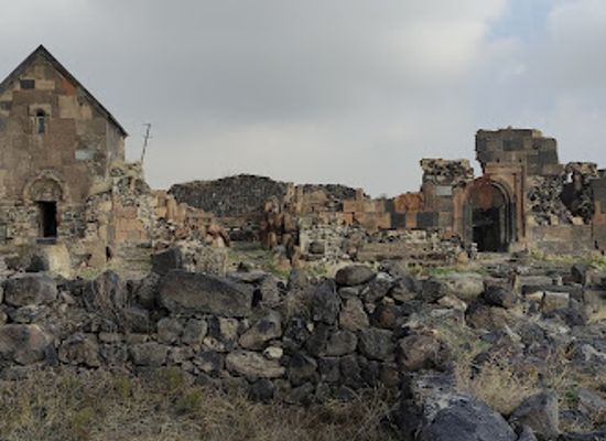 armenia/mount-aragats/attraction/saint-sargis-church