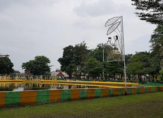 indonesia/medan/medan-maimun/attraction/sri-deli-park