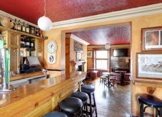 ireland/dublin/attraction/doheny-nesbitt