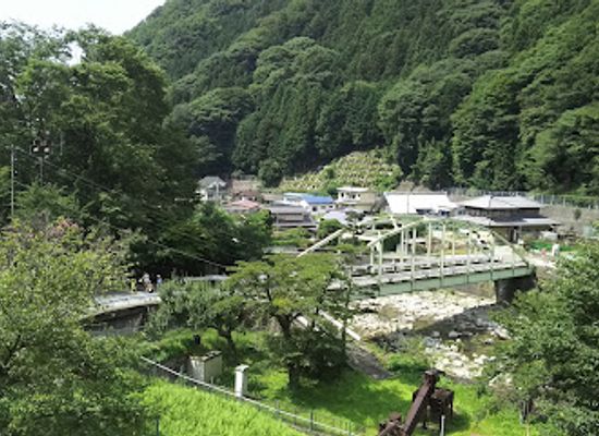 japan/yamanashi/attraction/ichinokama-waterfall