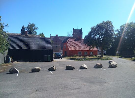denmark/lolland-falster/attraction/halsted-priory