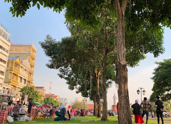 cambodia/phnom-penh/attraction/nang-pracheanabarami-rubsamenak