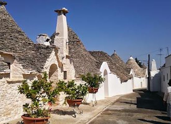 italy/bari/attraction/alberobello