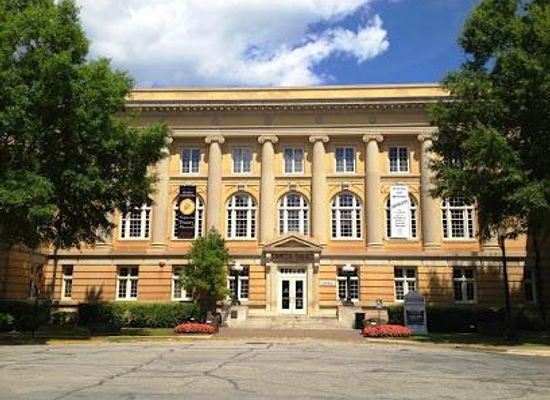 alabama/tuscaloosa/attraction/alabama-museum-of-natural-history