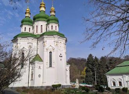 ukraine/kyiv/attraction/st-michael-s-vydubytsky-men-s-monastery