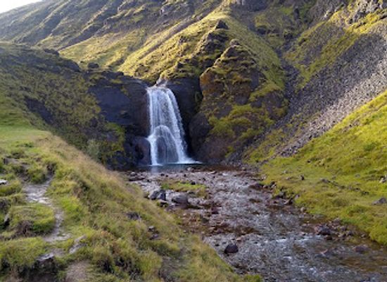 iceland/hengifoss-waterfall/attraction/helgufoss